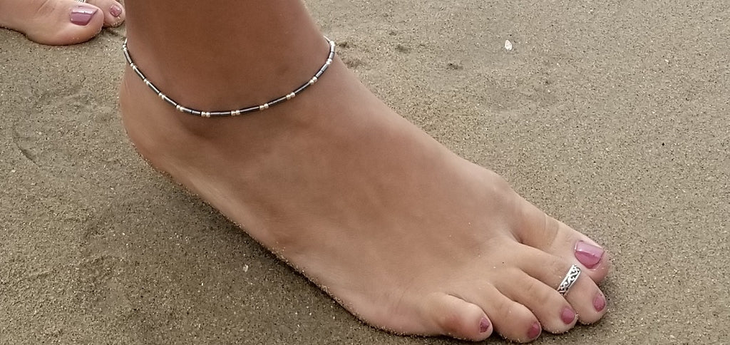 Shelby's Metallic Grey Combo Anklet & Laguna Toe Ring